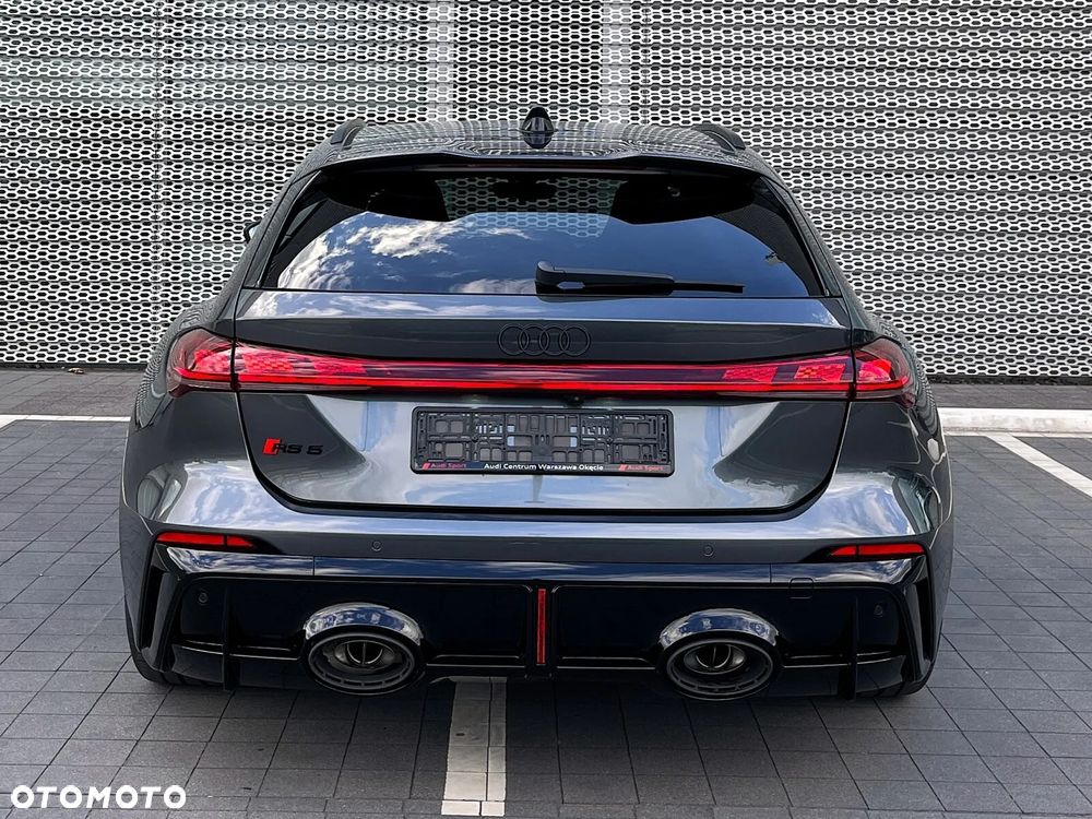 Audi RS5 Avant - 27