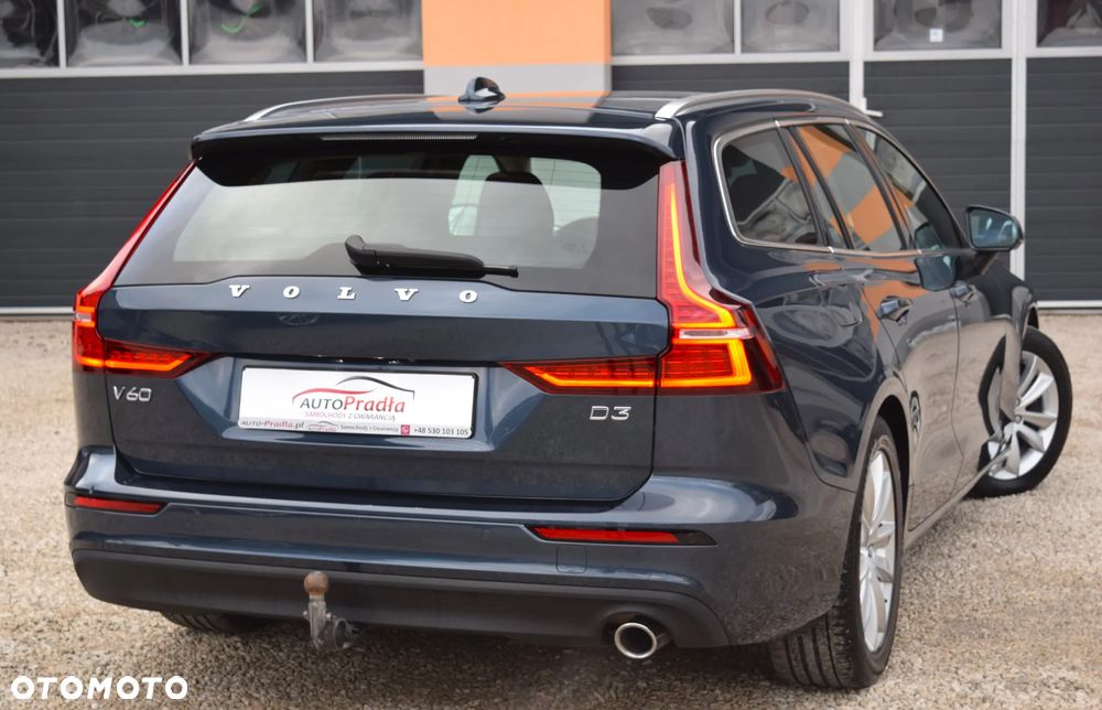 Volvo V60 D3 Geartronic Momentum Pro - 11