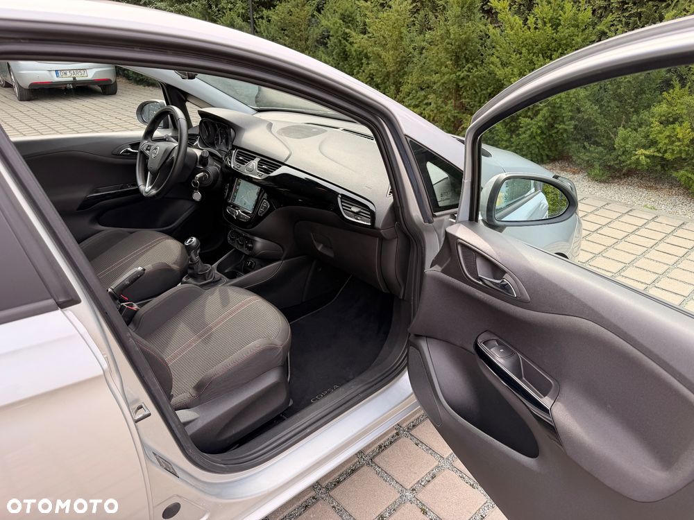Opel Corsa 1.4 16V Cosmo - 16