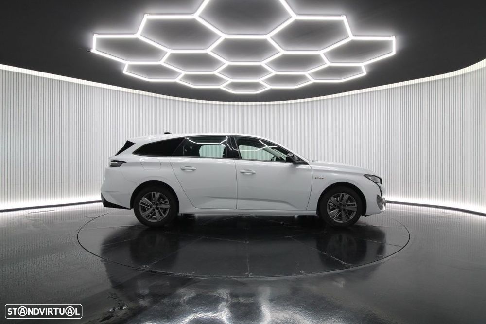 Peugeot 308 SW 1.2 Hybrid Style e-DCS6 - 10