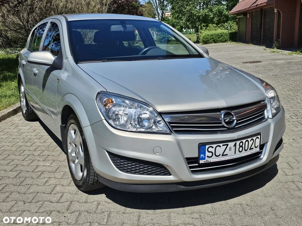 Opel Astra 1.6 Enjoy - 8