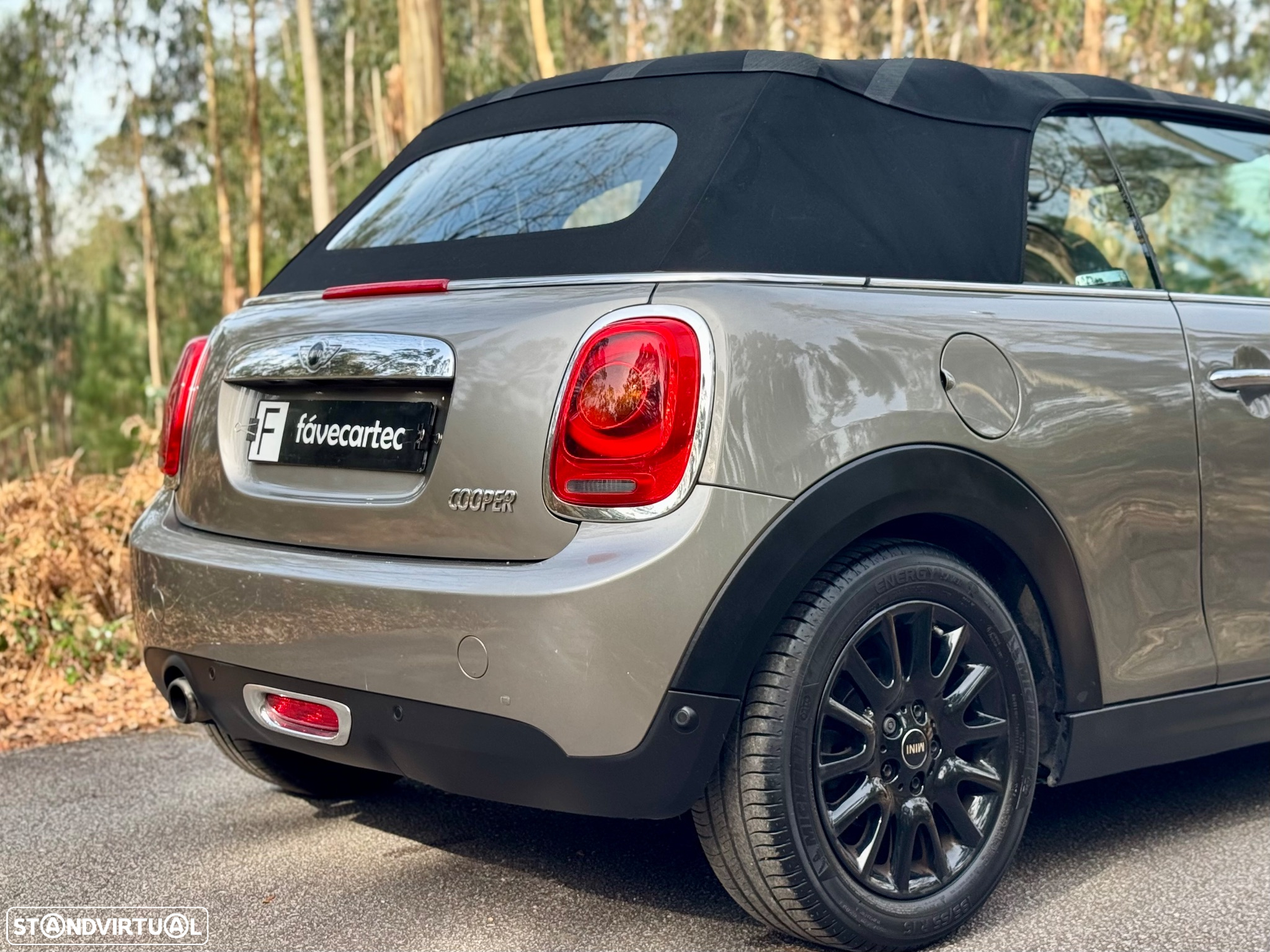 MINI Cabrio Cooper Aut. JCW - 31