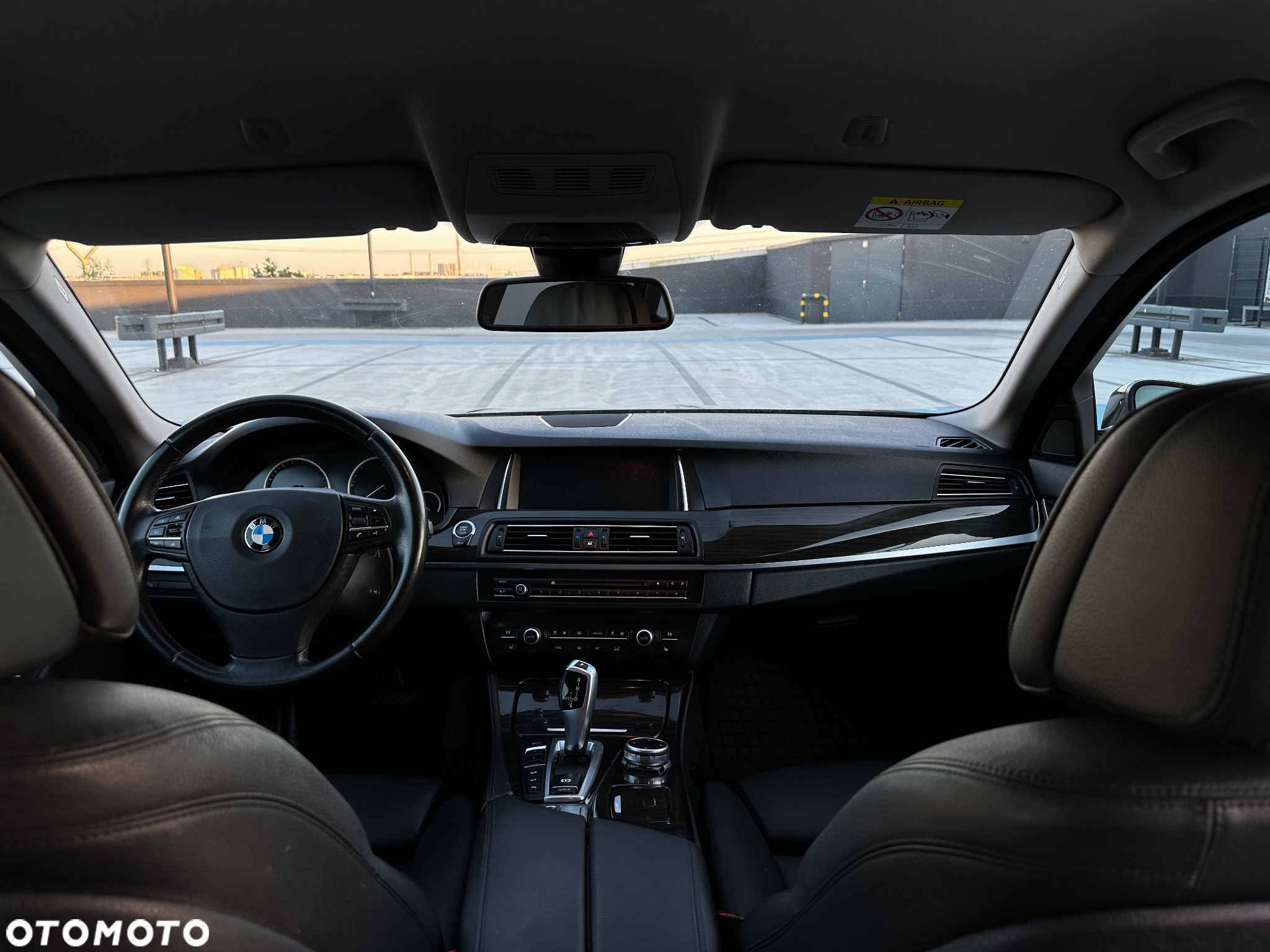 BMW Seria 5 530d xDrive Luxury Line - 30