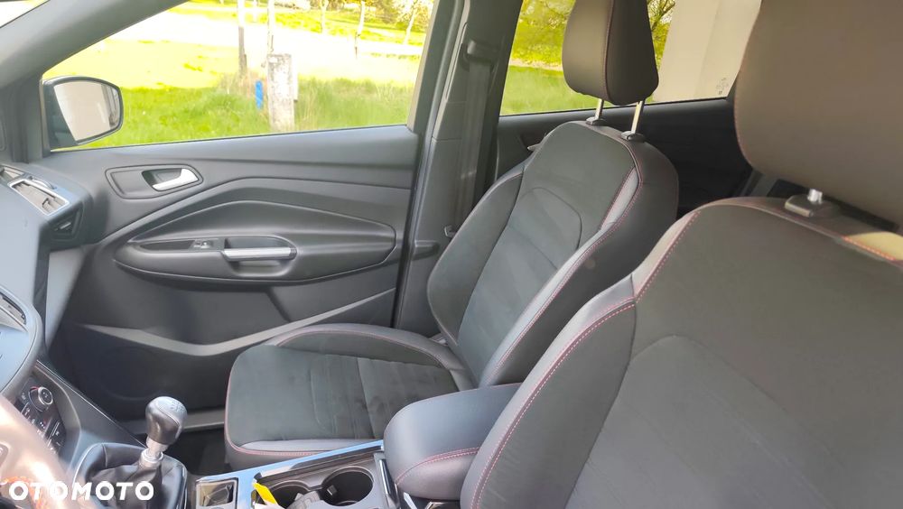 Ford Kuga 1.5 EcoBoost FWD ST-Line ASS GPF - 7