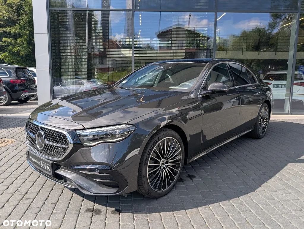 Mercedes-Benz Klasa E - 2