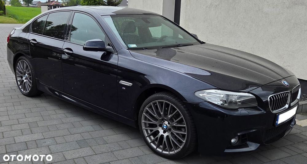 BMW Seria 5 528i xDrive - 1