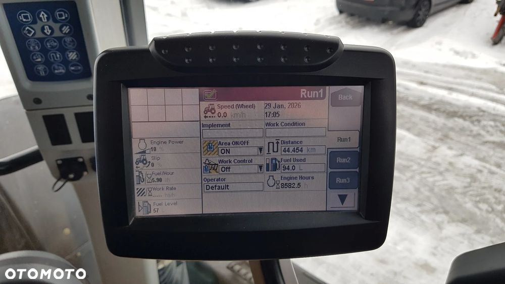 New Holland T8.330 PC 2011R - 25