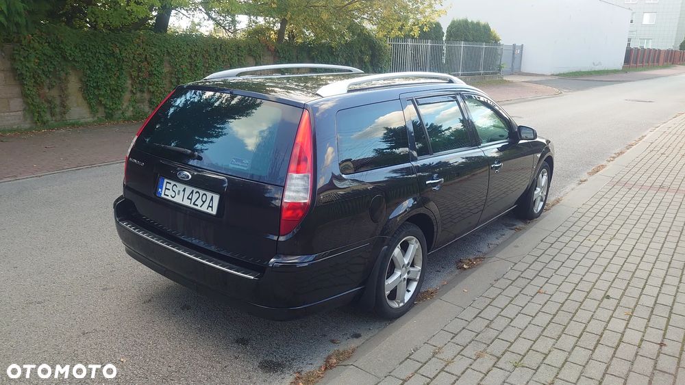 Ford Mondeo 3.0 V6 Titanium X - 6