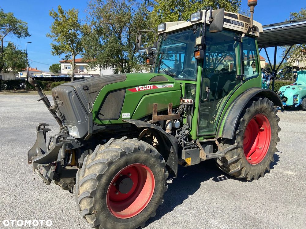 Fendt 209F Vario TMS TUZ + WOM - 1