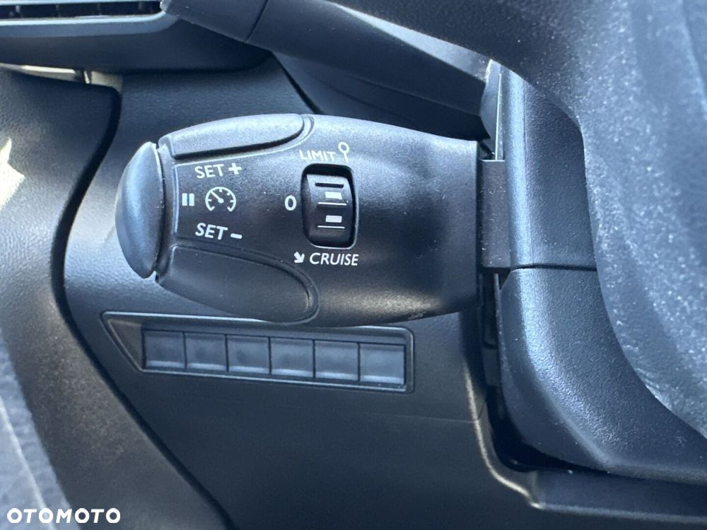Toyota PROACE CITY - 21