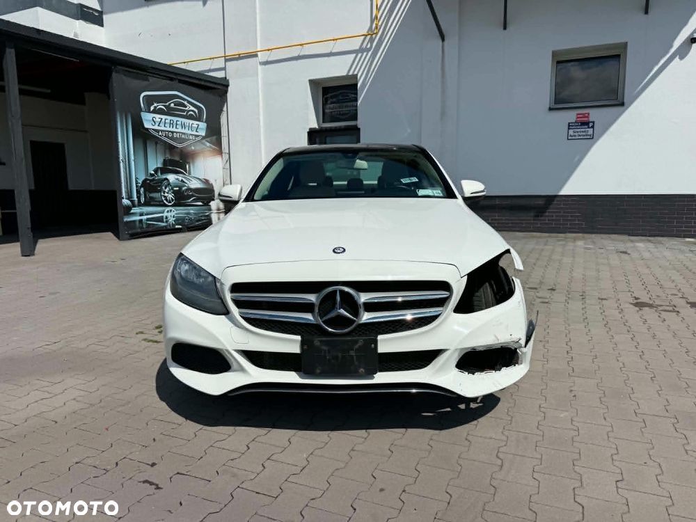 Mercedes-Benz Klasa C 300 4Matic 9G-TRONIC Edition 19 - 11