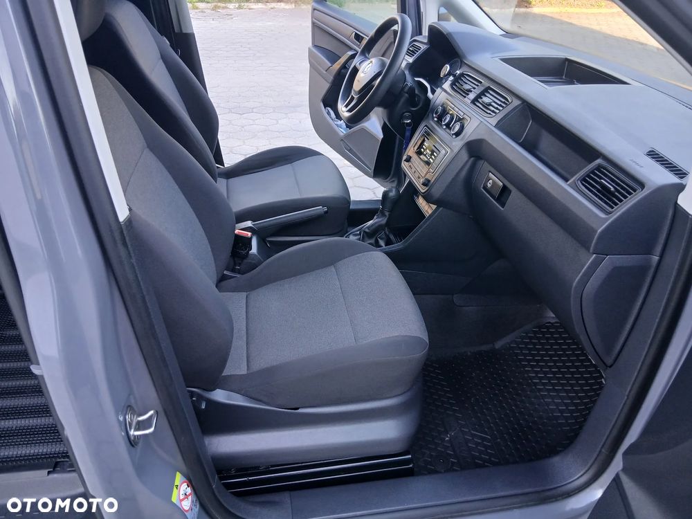 Volkswagen Caddy - 17