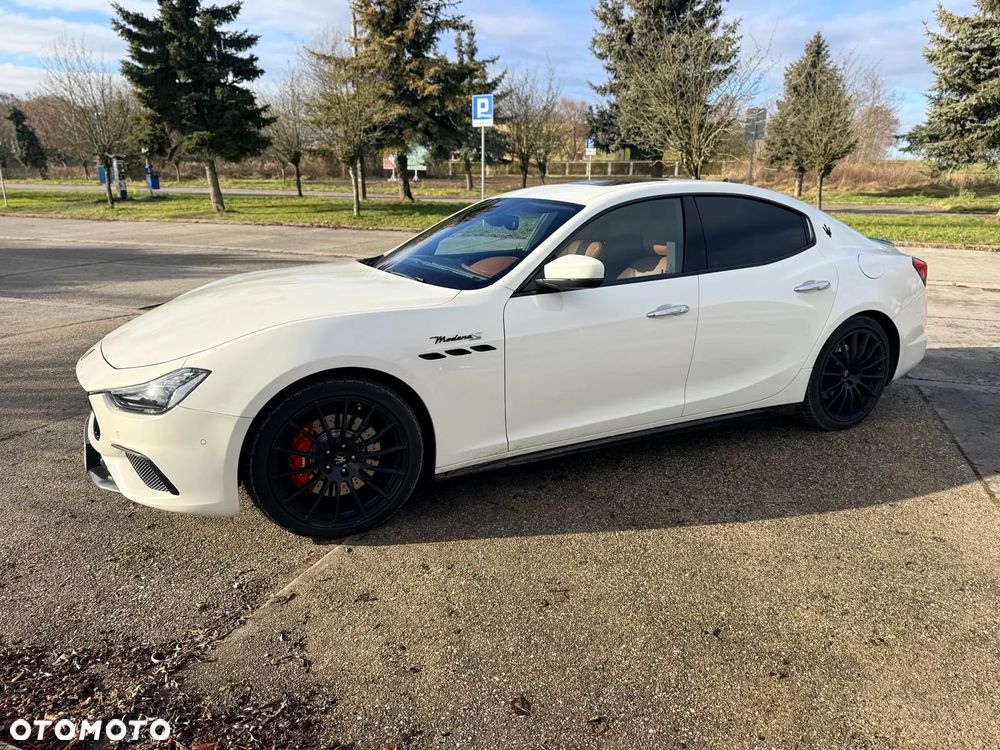 Maserati Ghibli S Q4 - 10