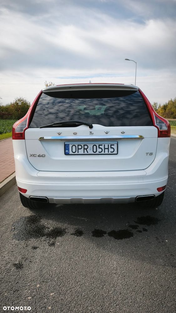 Volvo XC 60 - 6