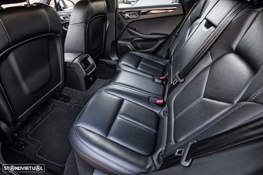 Porsche Macan S - 18