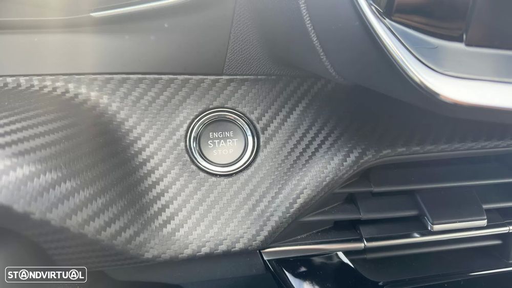 Peugeot 2008 1.5 BlueHDi Allure Pack - 13