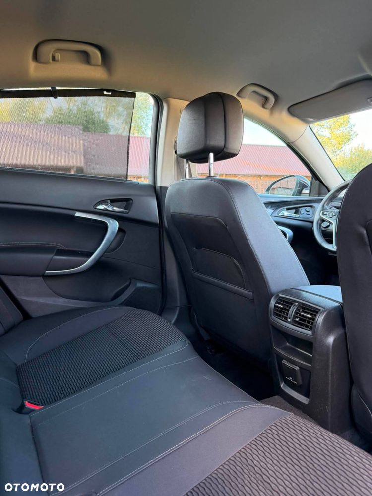 Opel Insignia 1.6 T Cosmo - 11