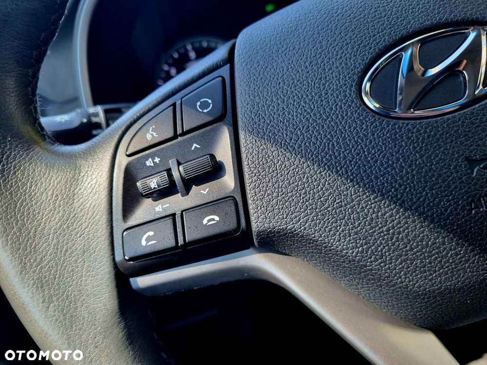 Hyundai Tucson blue 1.6 CRDi 2WD Style - 16