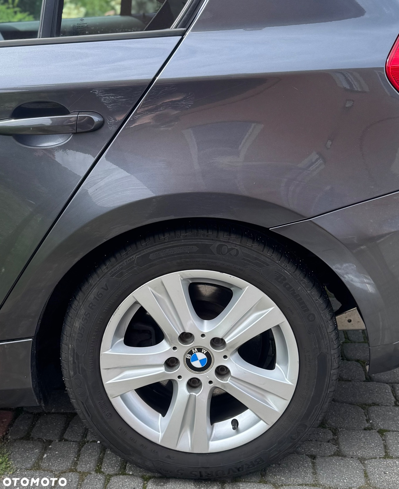 BMW Seria 1 120i - 16