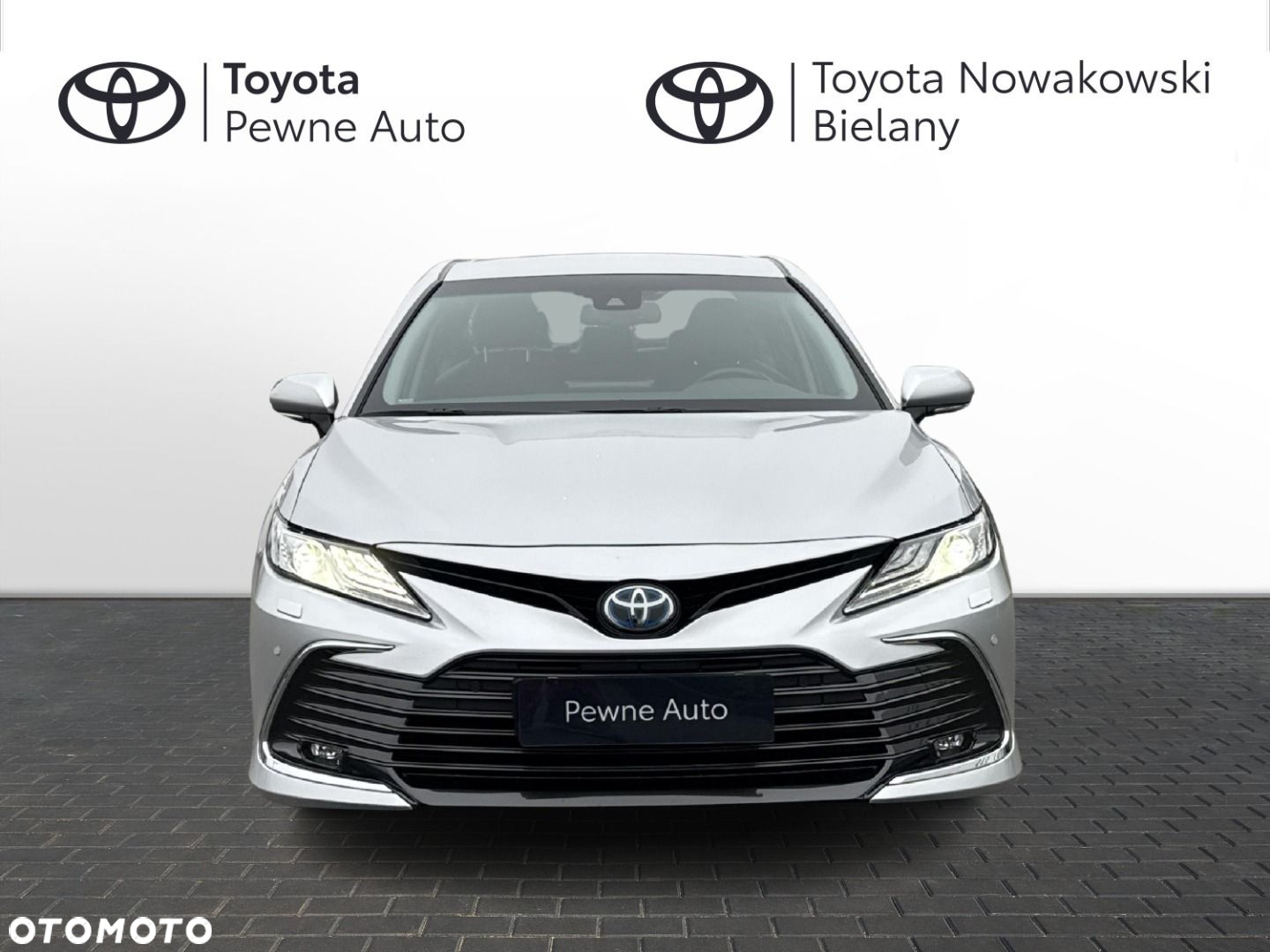Toyota Camry - 6