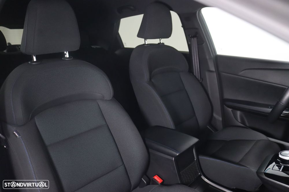 MG MG4 64 kWh Comfort - 12