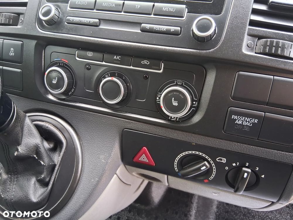 Volkswagen Transporter DSG - 16