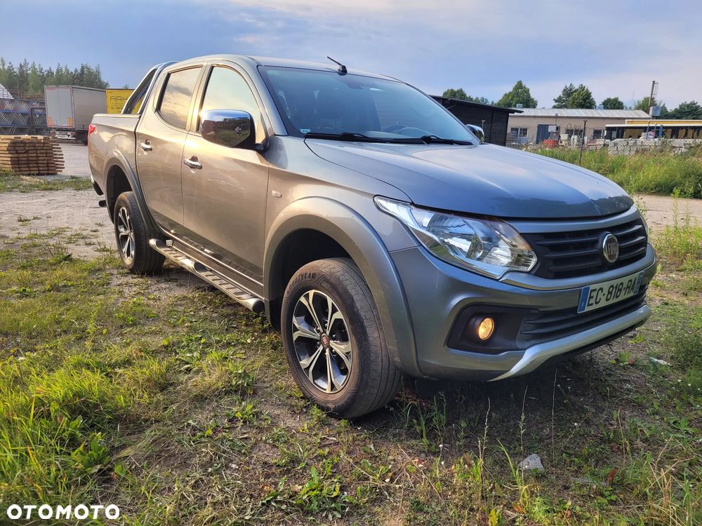 Fiat Fullback 4WD DC Silver LX - 2