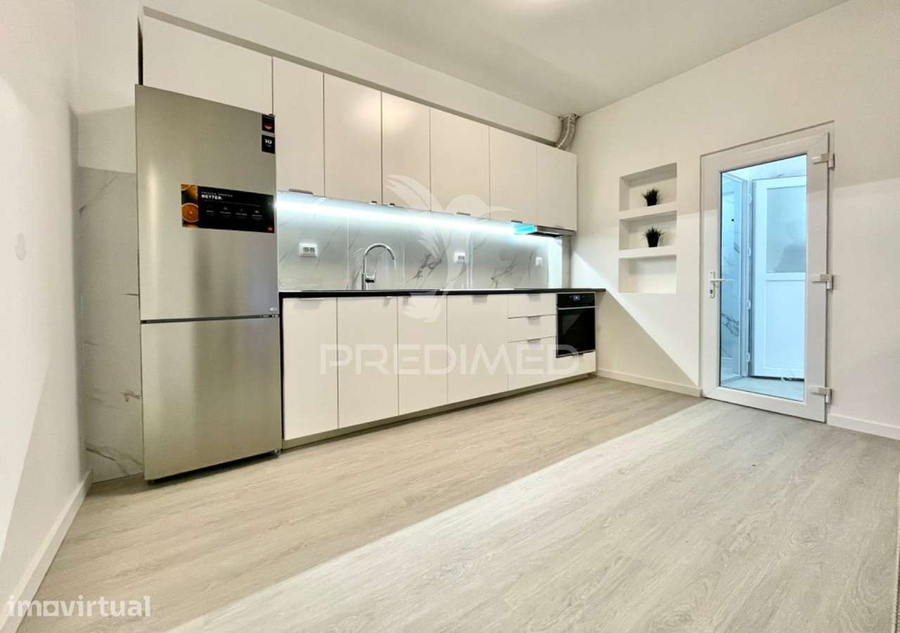 Apartamento T2 com duas casas de banho - Grande imagem: 5/13