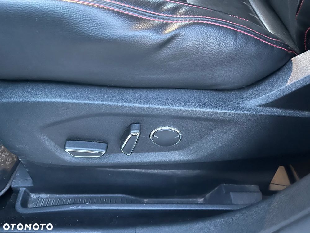 Ford S-Max 2.0 TDCi ST-Line PowerShift - 17