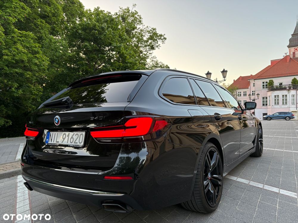 BMW Seria 5 540i xDrive Touring Luxury Line - 3