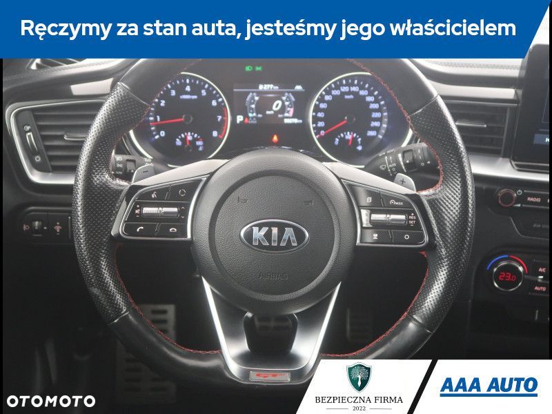 Kia ProCeed - 16