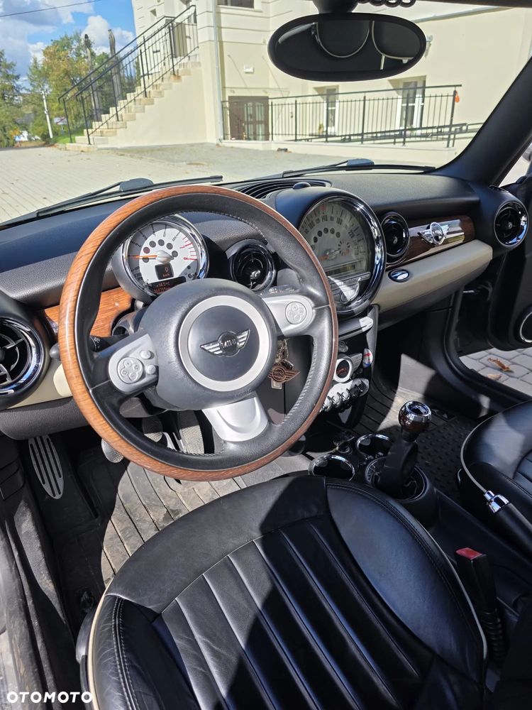 MINI Cooper Standard - 10