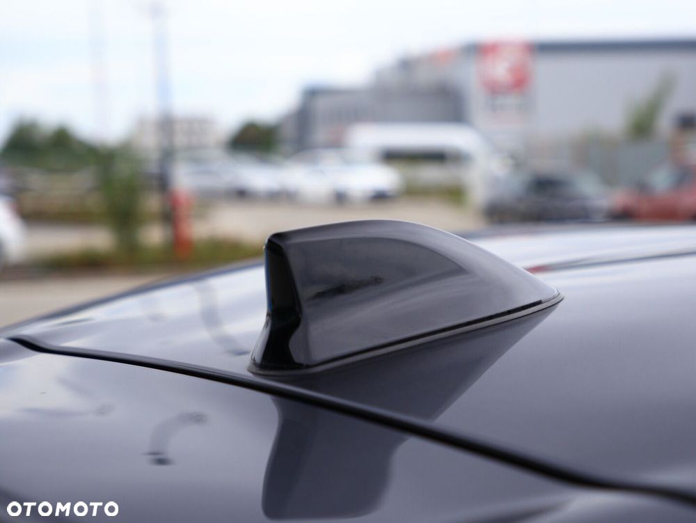 Toyota Yaris Hybrid 1.5 Style - 20