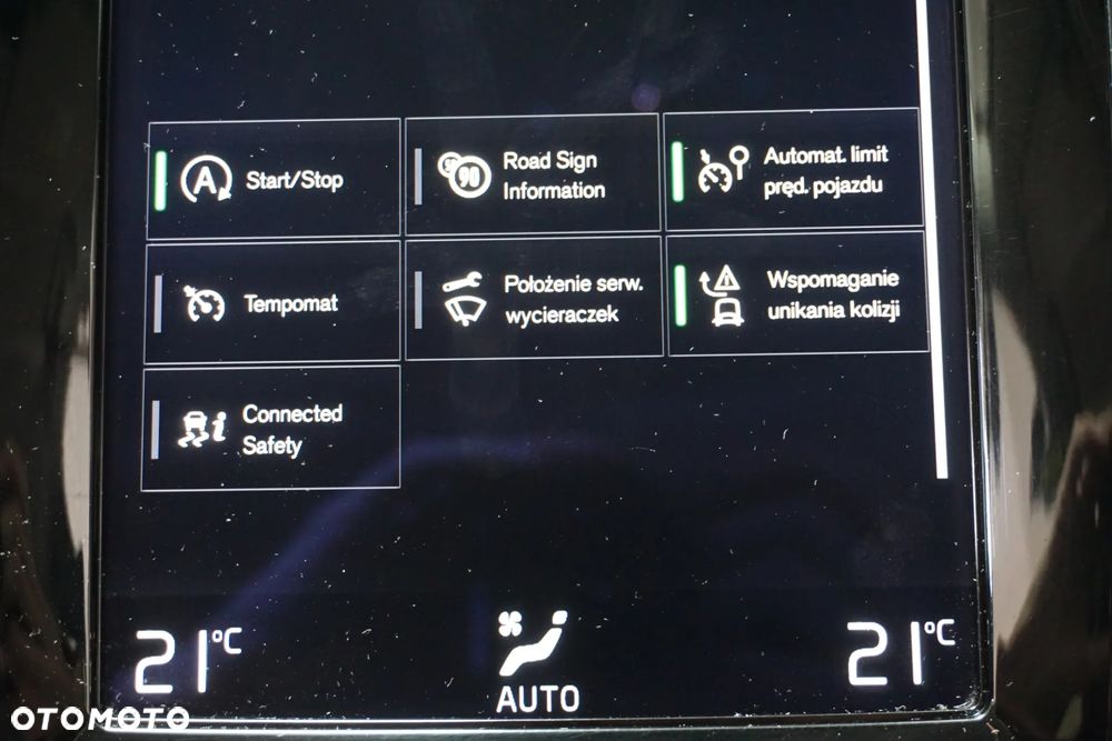 Volvo XC 90 D5 AWD Momentum 7os - 37