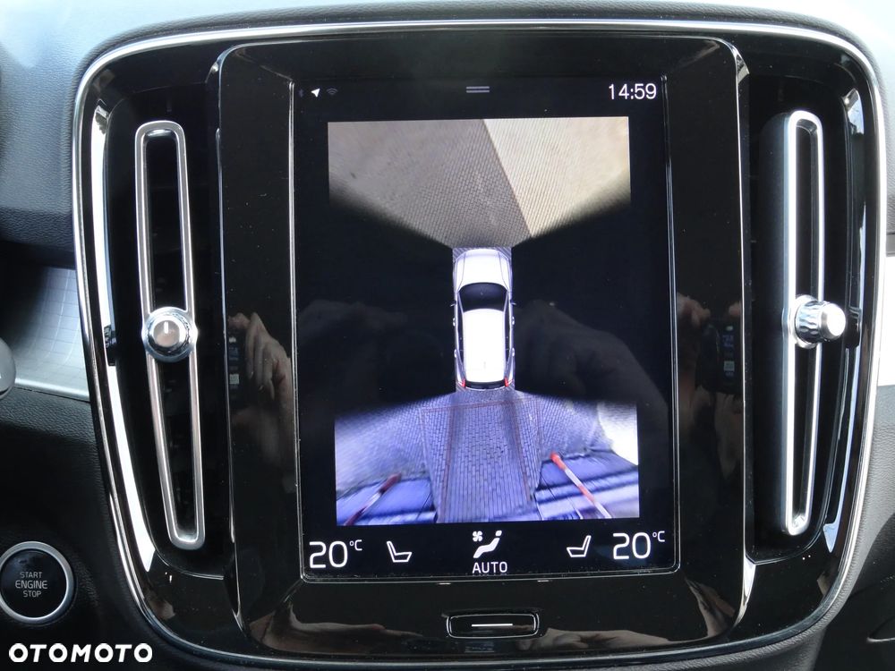 Volvo XC 40 D3 Momentum Pro - 19