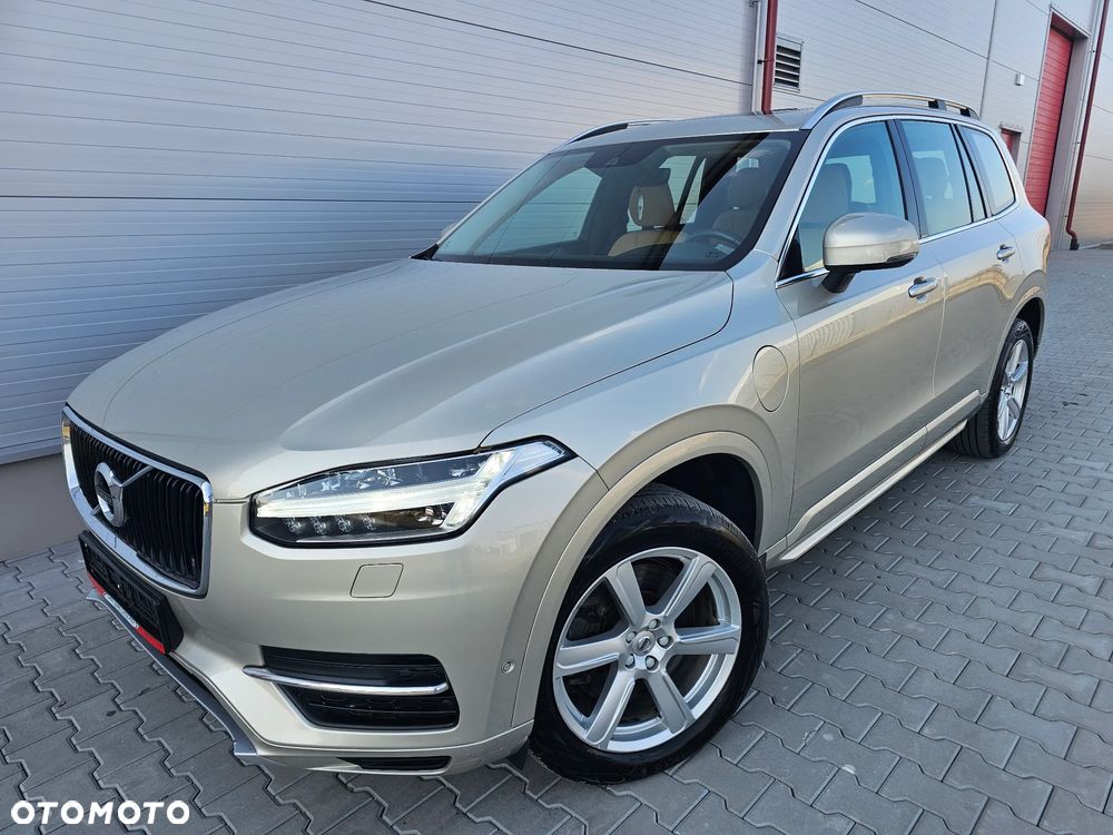 Volvo XC 90 T8 AWD Plug-In Hybrid Momentum 7os - 2