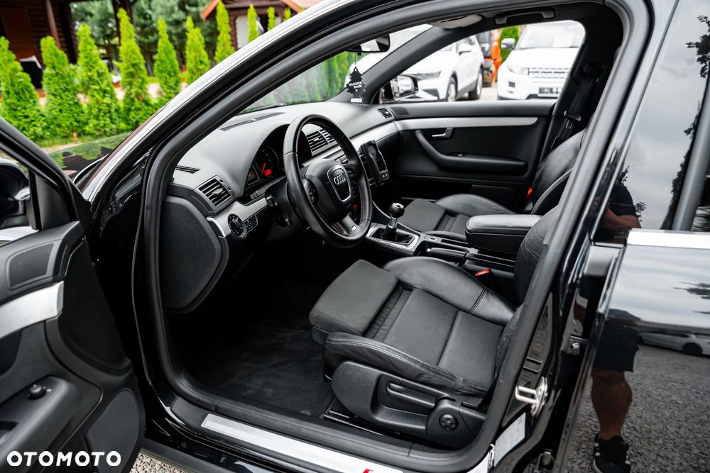Audi A4 Avant 1.8T - 16