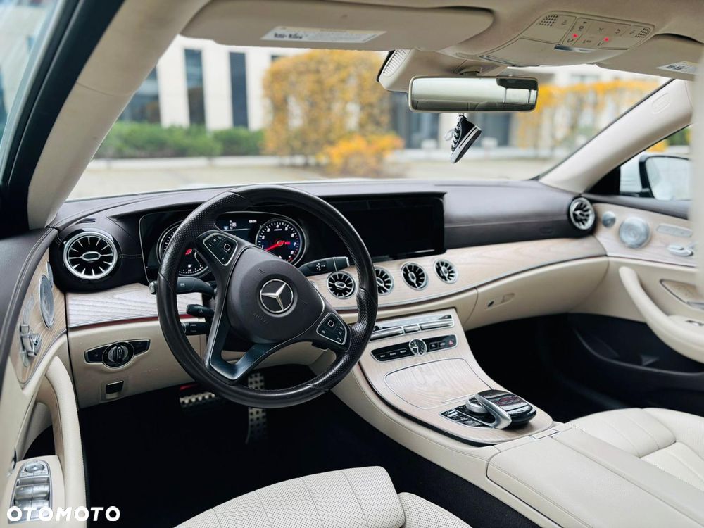 Mercedes-Benz Klasa E 400 - 22