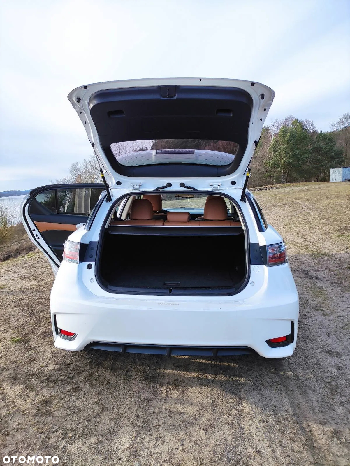 Lexus CT 200h Dynamic Line - 12