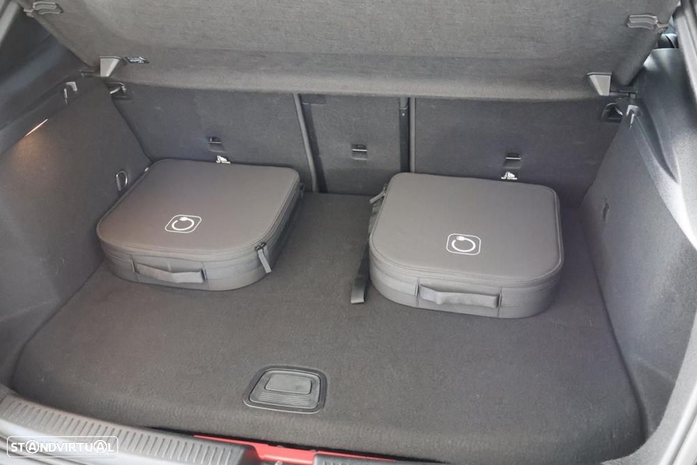 Mercedes-Benz A 250 e 8G-DCT AMG Line Advanced Plus - 16