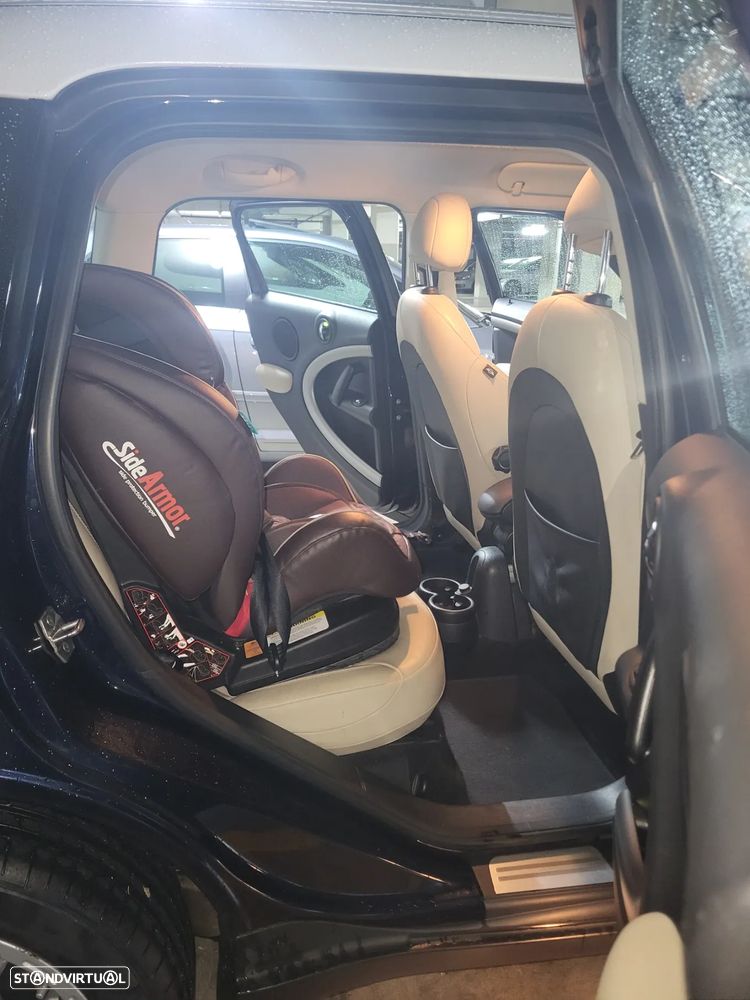 MINI Countryman Cooper Auto - 21