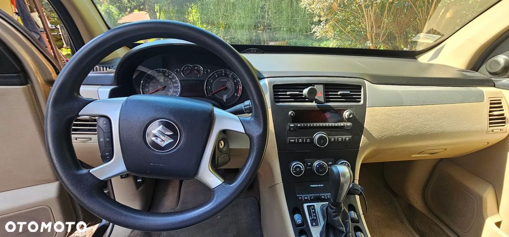 Suzuki XL7 3.6 V6 Luxury - 15