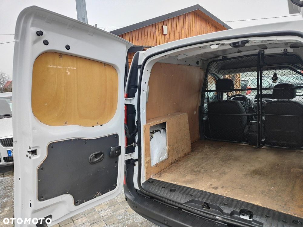 Renault Kangoo 1.5 dCi Zen - 24
