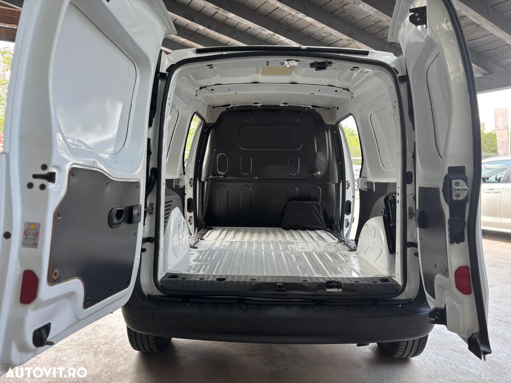 Renault Kangoo 1.5 Blue dCi 95 ZEN - 11