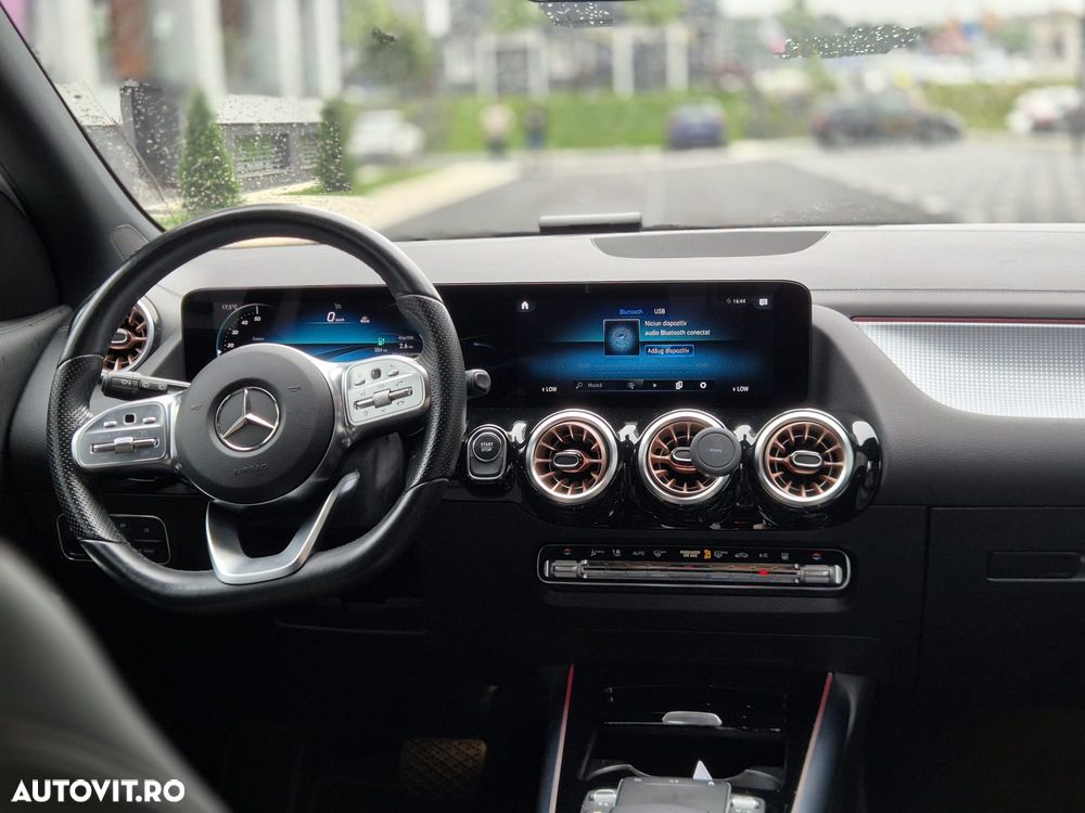 Mercedes-Benz EQA 250 - 9