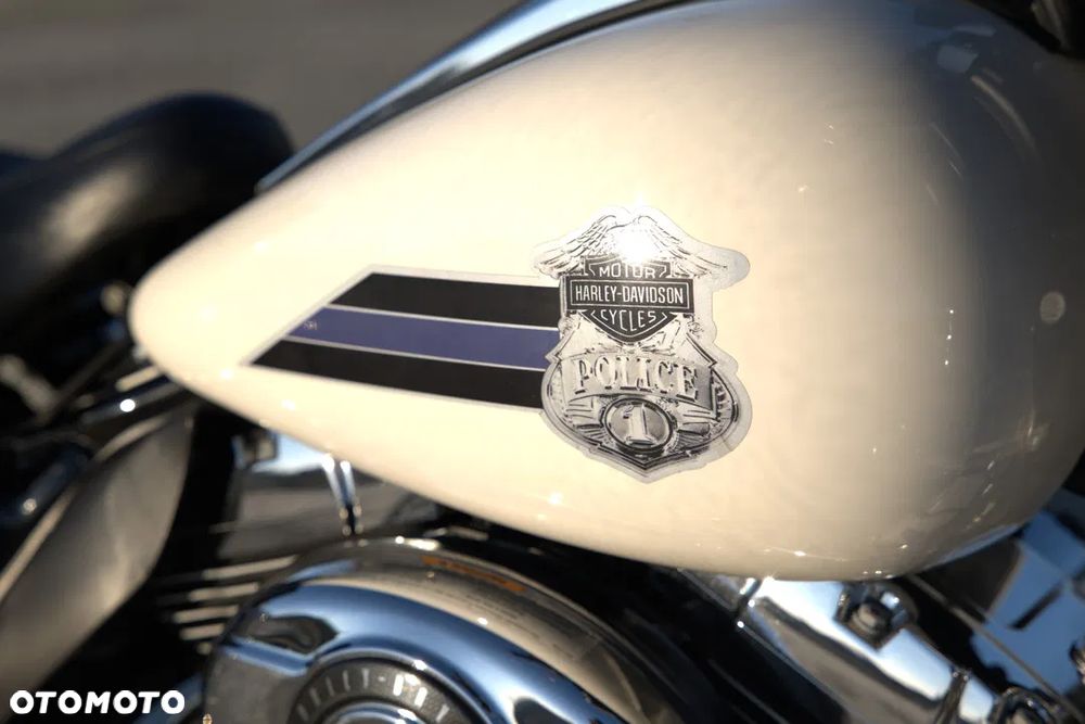 Harley-Davidson Touring Electra Glide - 6
