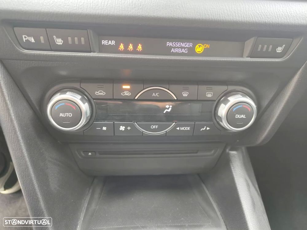 Mazda 3 Hatchback 1.5 Sky-D Excellence Pack HT Navi - 18