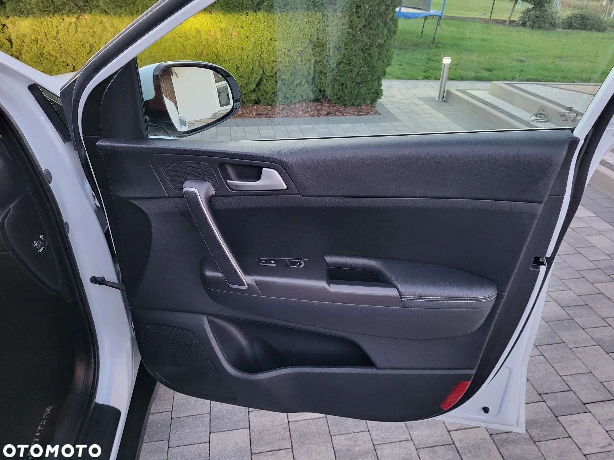 Kia Sportage 1.6 GDI Black Edition 2WD - 14