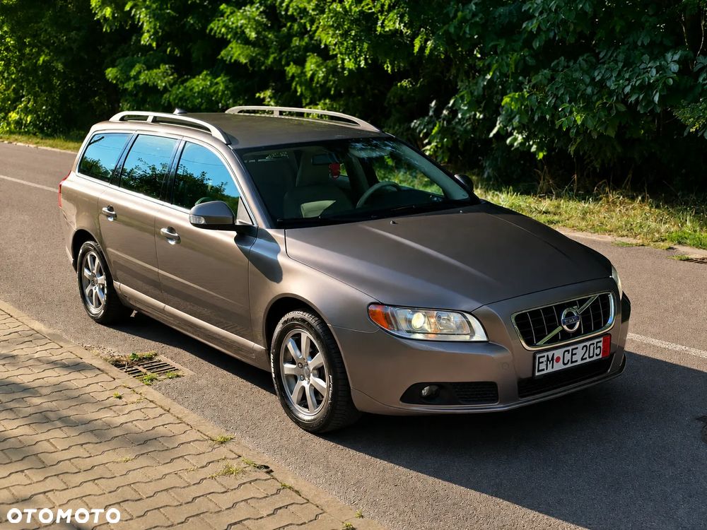 Volvo V70 2.5T Summum - 12