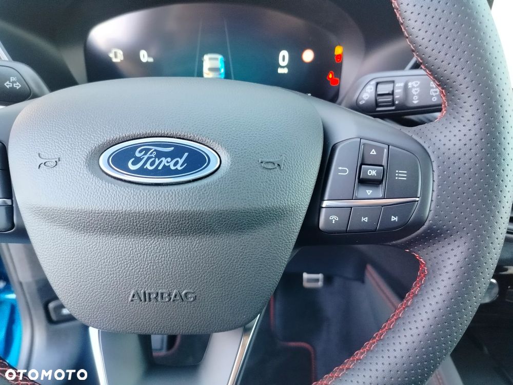 Ford Kuga 1.5 EcoBoost FWD ST-Line X - 25